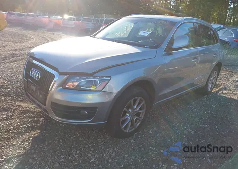 2010 Audi Q5 3.2 Premium из США, поврежденный, VIN WA1LKAFP8AA075004